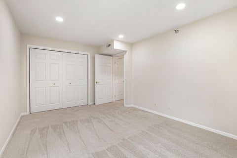 Tiny photo for 7051 W Touhy Avenue #604, Niles, IL 60714 (MLS # 12749445)
