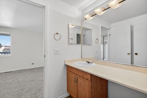 Tiny photo for 1123 Sausalito Court, Bartlett, IL 60103 (MLS # 12465941)
