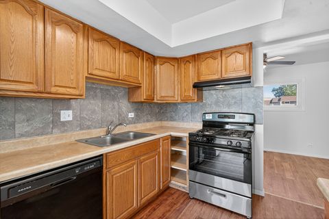 Tiny photo for 1123 Sausalito Court, Bartlett, IL 60103 (MLS # 12465941)