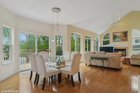 Tiny photo for 1048 N Palos Avenue, Palatine, IL 60067 (MLS # 12456096)