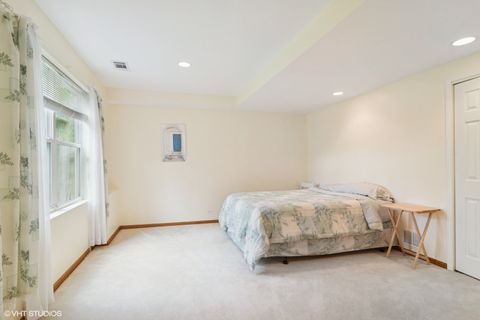 Tiny photo for 1048 N Palos Avenue, Palatine, IL 60067 (MLS # 12456096)