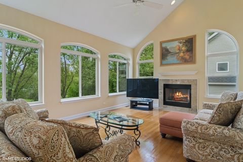 Tiny photo for 1048 N Palos Avenue, Palatine, IL 60067 (MLS # 12456096)