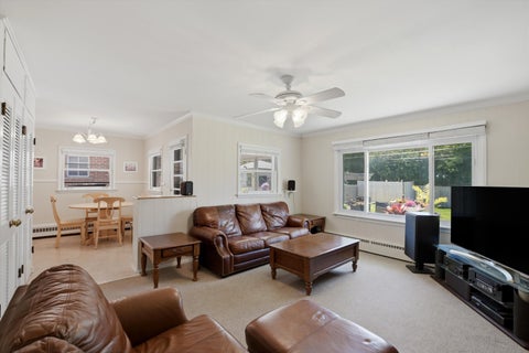 Tiny photo for 204 S Home Avenue, Park Ridge, IL 60068 (MLS # 12759289)
