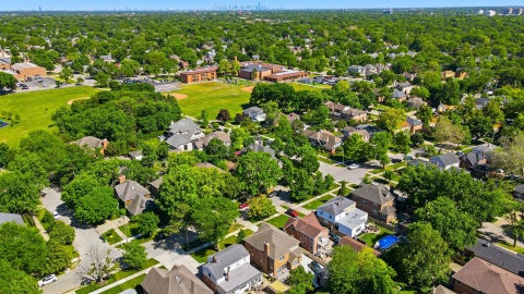 Tiny photo for 204 S Home Avenue, Park Ridge, IL 60068 (MLS # 12759289)