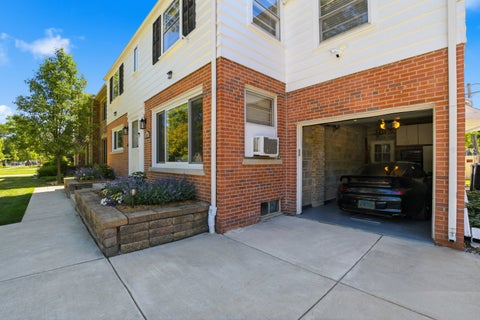 Tiny photo for 204 S Home Avenue, Park Ridge, IL 60068 (MLS # 12759289)