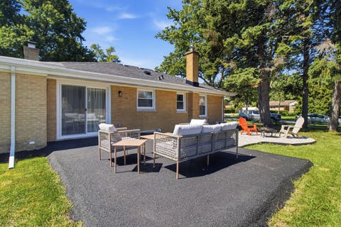 Tiny photo for 1857 Bristol Avenue, Westchester, IL 60154 (MLS # 12686843)