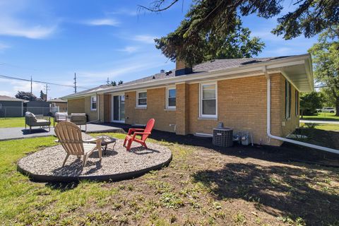 Tiny photo for 1857 Bristol Avenue, Westchester, IL 60154 (MLS # 12686843)