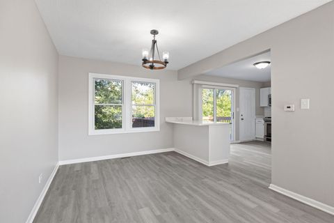 Tiny photo for 17700 Springfield Avenue, Country Club Hills, IL 60478 (MLS # 12457844)