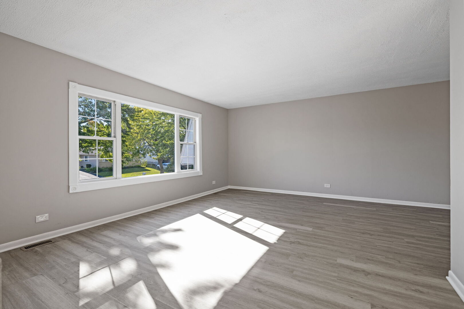 17700 Springfield Avenue