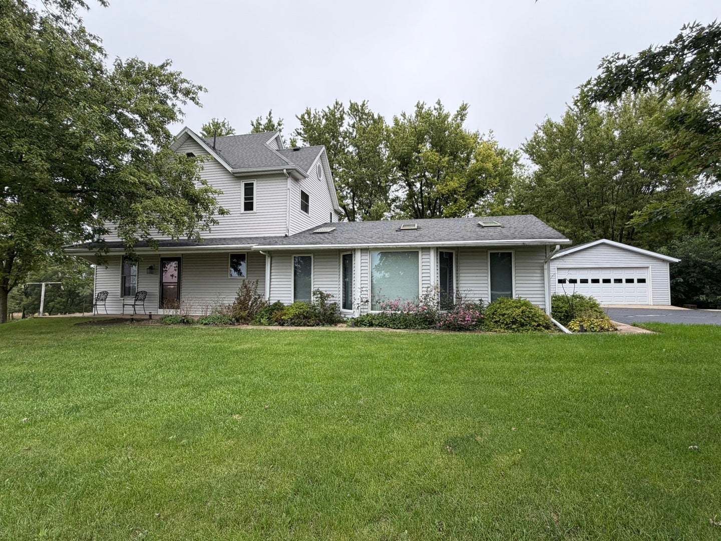 2472 W Red Oak Road