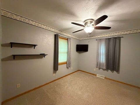 Tiny photo for 2472 W Red Oak Road, Freeport, IL 61032 (MLS # 12764542)
