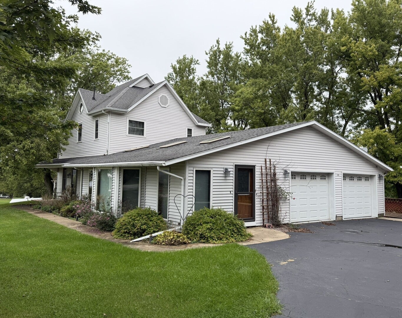 2472 W Red Oak Road