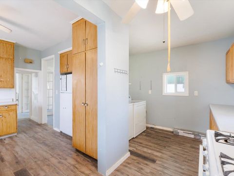 Tiny photo for 730 E 14th St Street, Davenport, IA 52803 (MLS # 100000349)