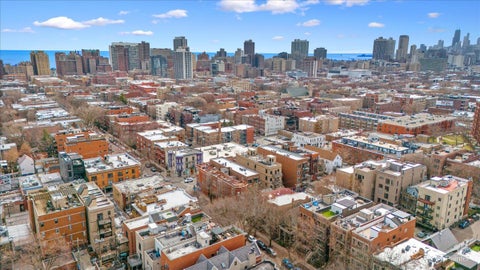 Tiny photo for 825 W Buckingham Place #3, Chicago, IL 60657 (MLS # 12600965)