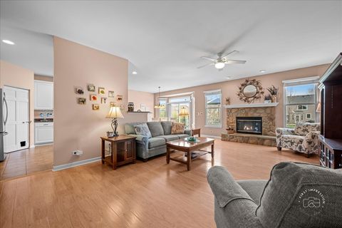 Tiny photo for 2519 Imgrund Road, North Aurora, IL 60542 (MLS # 12617014)