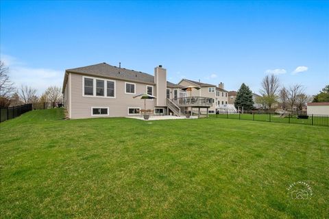 Tiny photo for 2519 Imgrund Road, North Aurora, IL 60542 (MLS # 12617014)