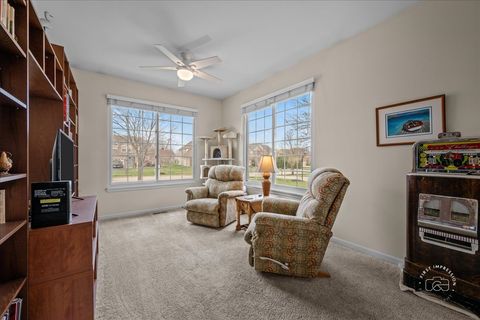 Tiny photo for 2519 Imgrund Road, North Aurora, IL 60542 (MLS # 12617014)