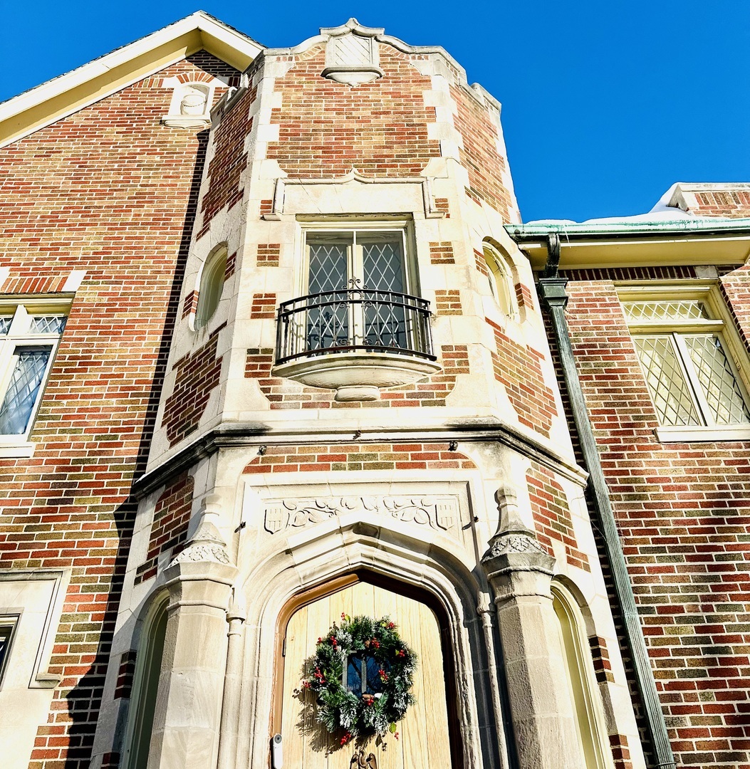 10162 S Longwood Drive