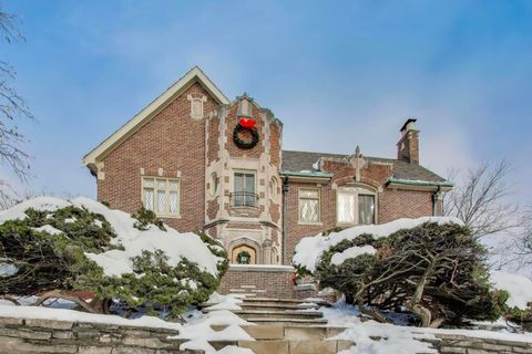 10162 S Longwood Drive Chicago IL 60643