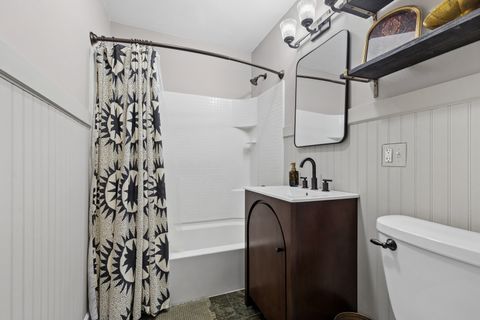 Tiny photo for 207 Glen Avenue, Crystal Lake, IL 60014 (MLS # 12601602)