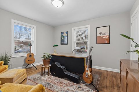 Tiny photo for 207 Glen Avenue, Crystal Lake, IL 60014 (MLS # 12601602)