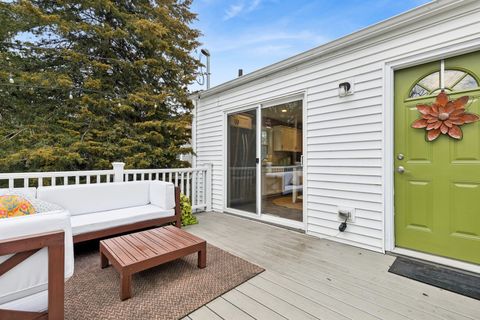 Tiny photo for 207 Glen Avenue, Crystal Lake, IL 60014 (MLS # 12601602)