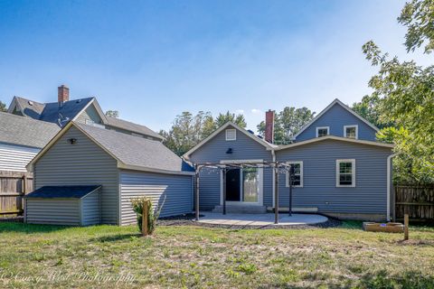 Tiny photo for 419 W Ottawa Street, Sycamore, IL 60178 (MLS # 12460180)