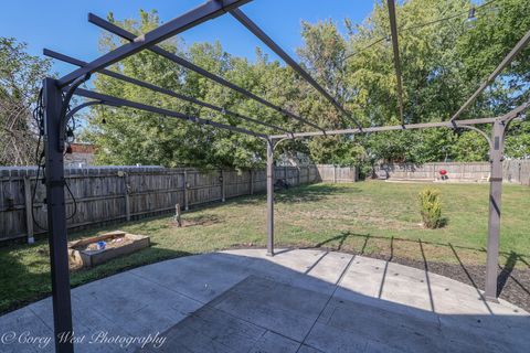 Tiny photo for 419 W Ottawa Street, Sycamore, IL 60178 (MLS # 12460180)