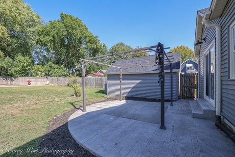 Tiny photo for 419 W Ottawa Street, Sycamore, IL 60178 (MLS # 12460180)