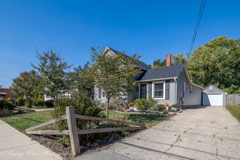 Tiny photo for 419 W Ottawa Street, Sycamore, IL 60178 (MLS # 12460180)