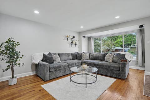 Tiny photo for 18424 Homewood Avenue, Homewood, IL 60430 (MLS # 12695861)