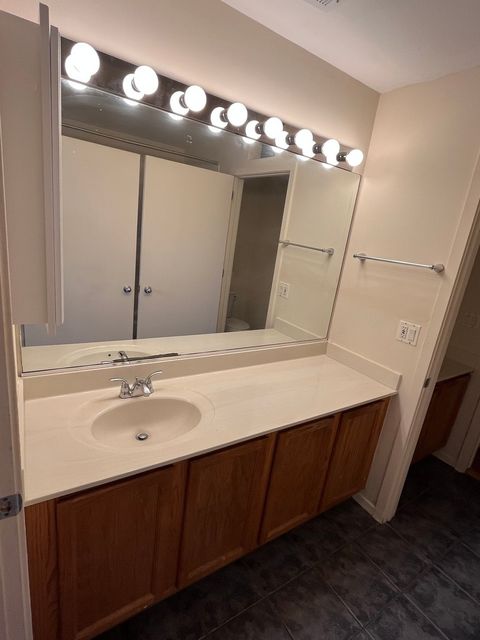 Tiny photo for 5200 S Ellis Avenue #202, Chicago, IL 60615 (MLS # 12553680)