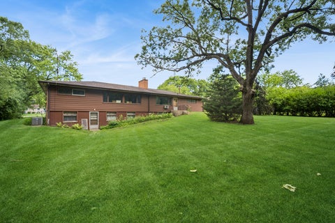 Tiny photo for 1225 Oakdale Drive, Elgin, IL 60123 (MLS # 12673172)