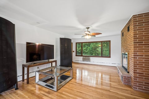 Tiny photo for 1225 Oakdale Drive, Elgin, IL 60123 (MLS # 12673172)