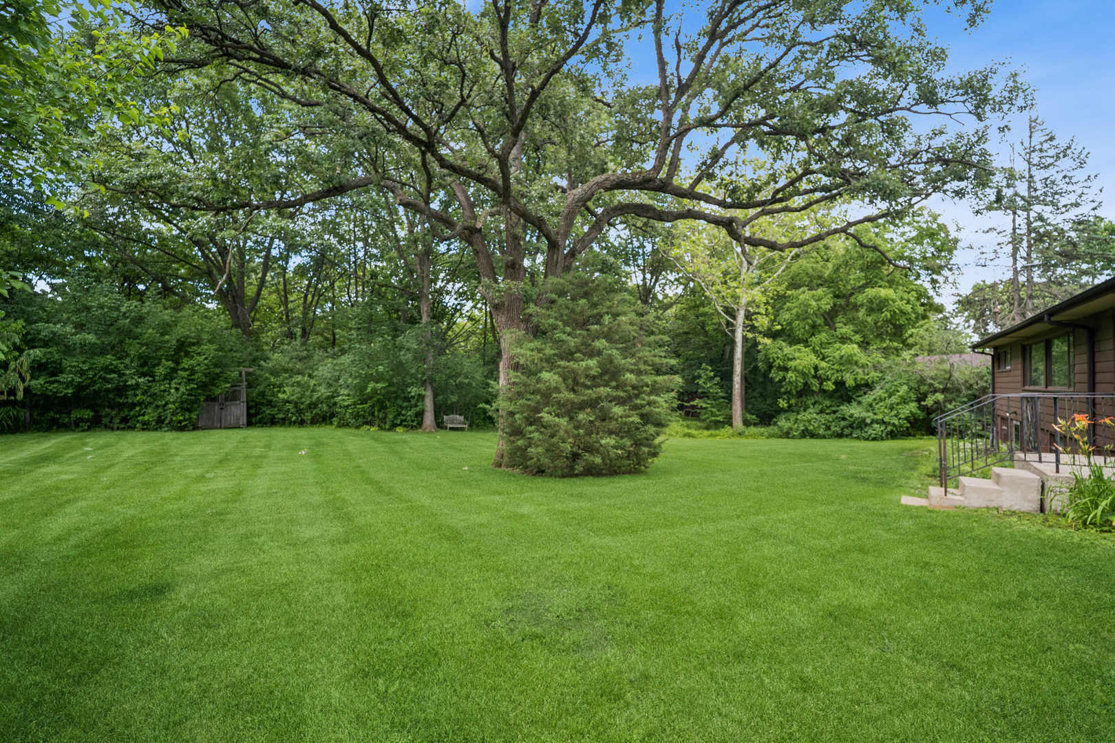 1225 Oakdale Drive