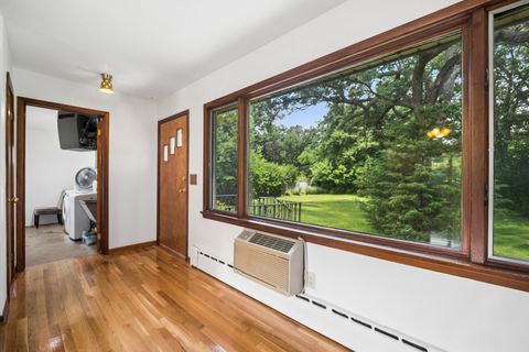 Tiny photo for 1225 Oakdale Drive, Elgin, IL 60123 (MLS # 12673172)