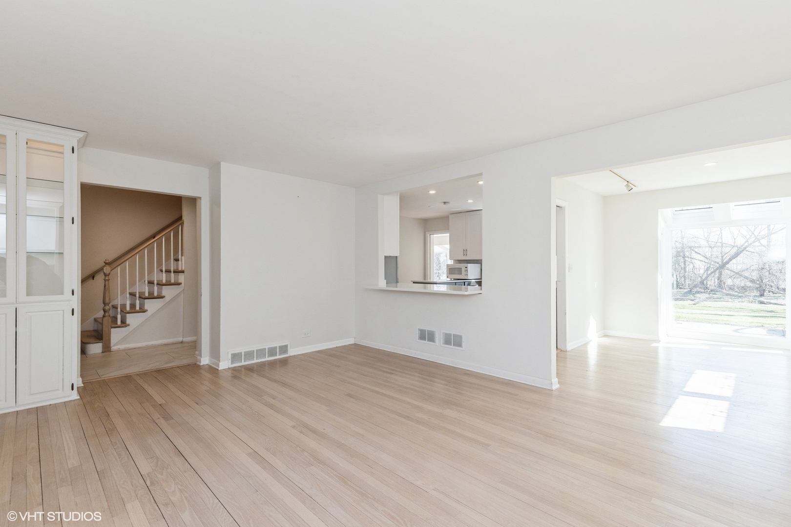 127 Riverside Drive