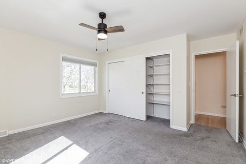 Tiny photo for 127 Riverside Drive, Northfield, IL 60093 (MLS # 12389751)