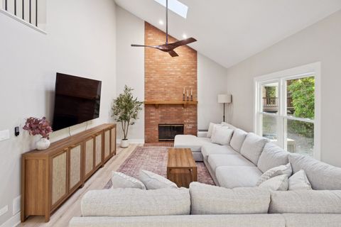 Tiny photo for 3175 Applewood Court, Highland Park, IL 60035 (MLS # 12481584)