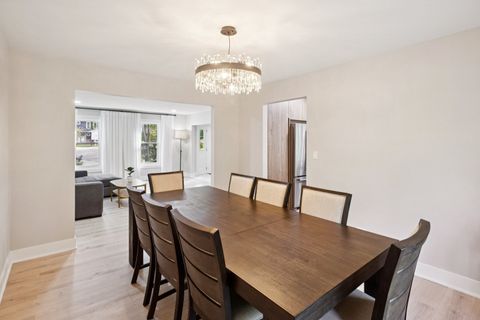 Tiny photo for 3175 Applewood Court, Highland Park, IL 60035 (MLS # 12481584)