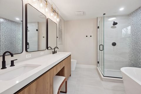 Tiny photo for 3175 Applewood Court, Highland Park, IL 60035 (MLS # 12481584)