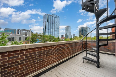 Tiny photo for 942 W HUBBARD Street, Chicago, IL 60642 (MLS # 12745811)