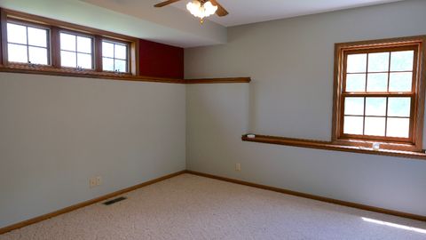 Tiny photo for 2346 W Longhollow Road, Elizabeth, IL 61028 (MLS # 12582588)