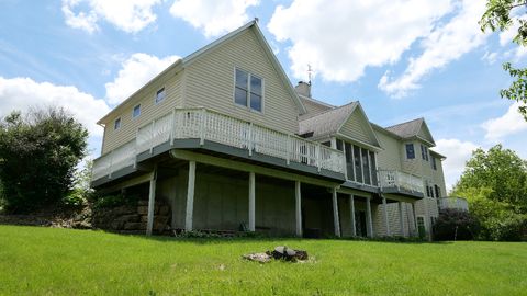 Tiny photo for 2346 W Longhollow Road, Elizabeth, IL 61028 (MLS # 12582588)