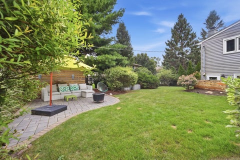 Tiny photo for 1006 W Frontenac Drive, Arlington Heights, IL 60004 (MLS # 12764949)