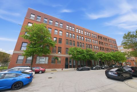 Photo of 400 S Green Street #310, Chicago, IL 60607 (MLS # 12638433)