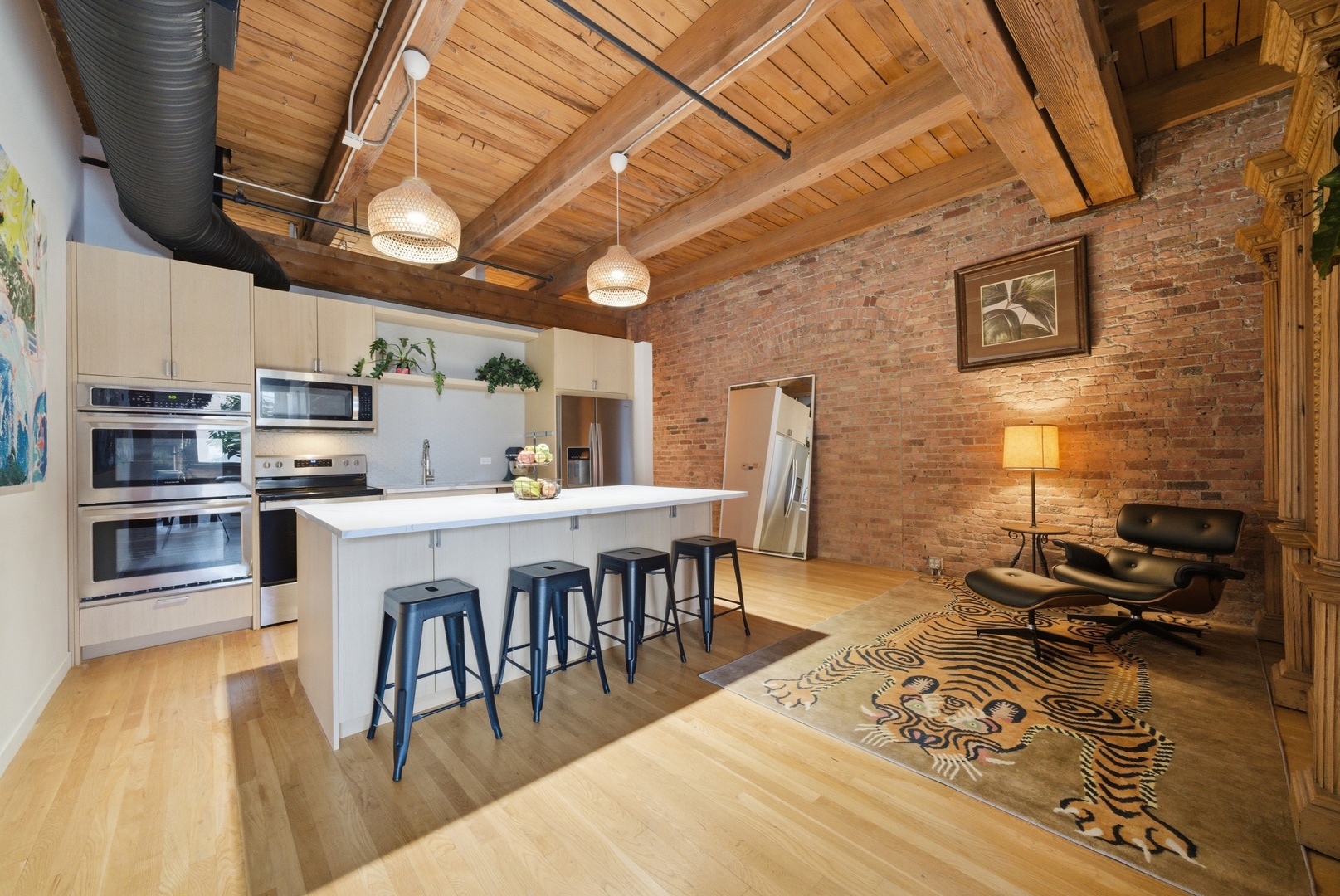 400 S Green Street 310