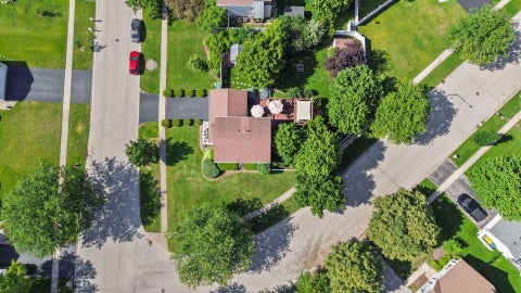 Tiny photo for 1006 Lindsay Street, Joliet, IL 60431 (MLS # 12685451)