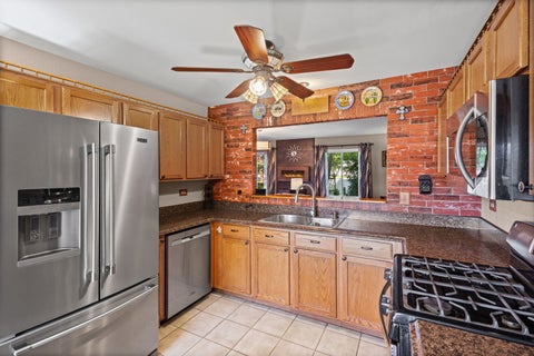 Tiny photo for 1006 Lindsay Street, Joliet, IL 60431 (MLS # 12685451)