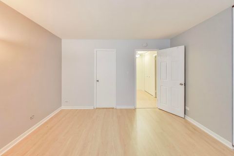 Tiny photo for 1516 Hinman Avenue #211, Evanston, IL 60201 (MLS # 12472035)